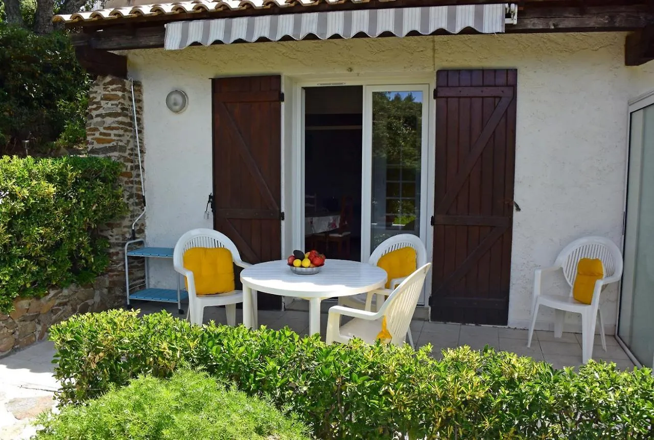Appartements Dans Villa En Rez De Jardin Hyeres 0*,